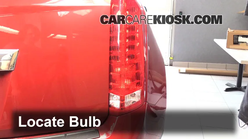 2011 Cadillac SRX 3.0L V6 Lights Reverse Light (replace bulb)